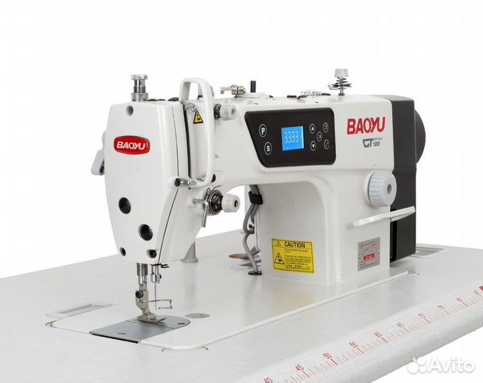 Прямострочная швейная машина с автоматической обре