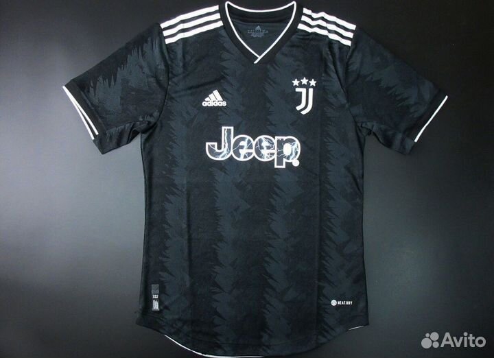 Футбольная форма гостевая Ювентус