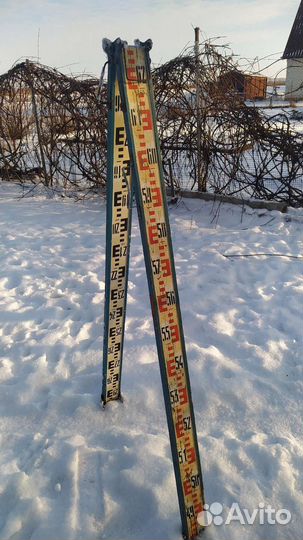 Рейка геодезическая