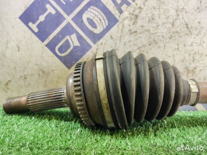 Привод левый Toyota Avensis универсал 1.8 1zzfe