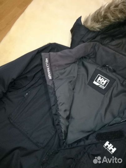 Парка Helly Hansen