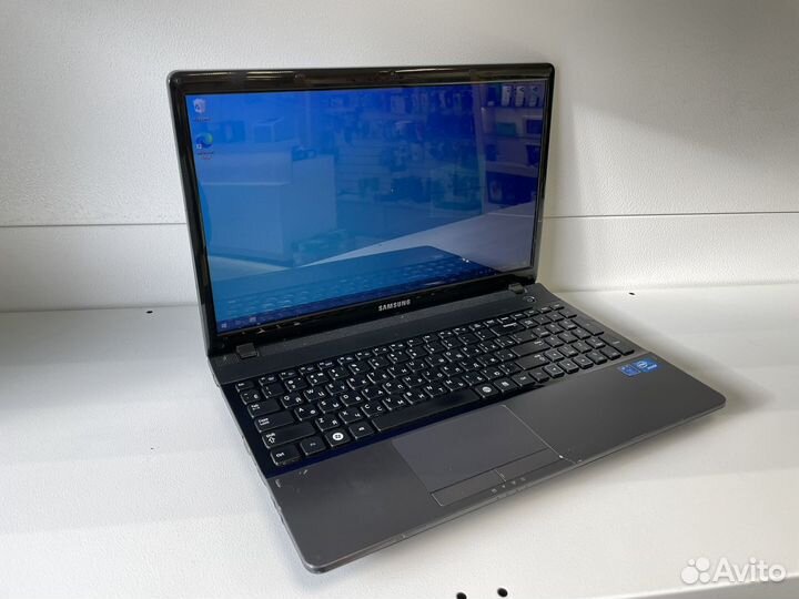 Ноутбук Samsung B980/4gb/120SSD