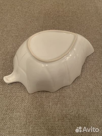 Салатник и набор розеток