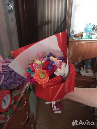 Сладкие букеты из конфет и сухофруктов