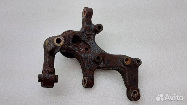 Кулак поворотный задний левый Skoda Superb 3T ccza