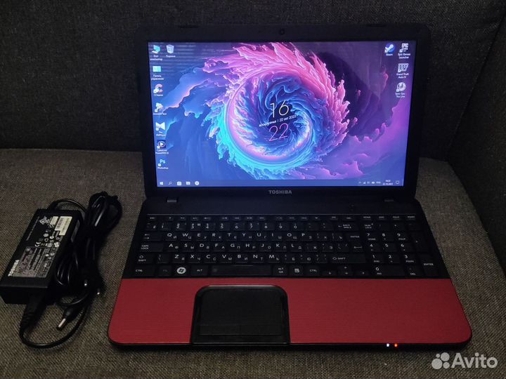 Ноутбук Toshiba