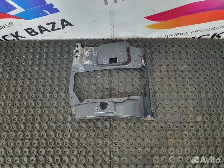 Кронштейн фары правый Scania 5-series