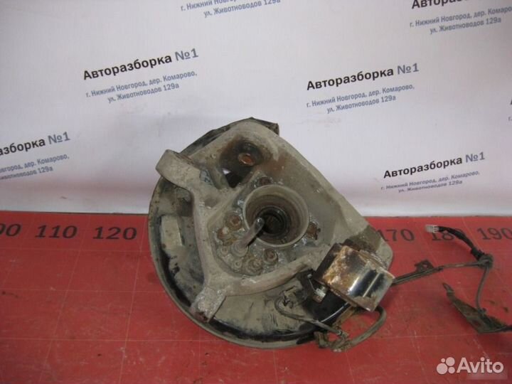 Кулак поворотный задний Lexus Gs300