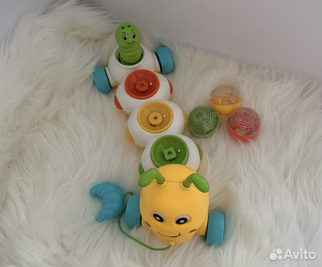 Игрушка развивающая музыкальная гусеница Baby Go