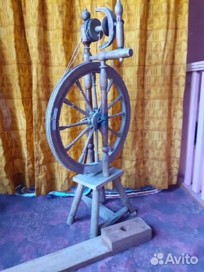 Прялка деревянная старинная механическая