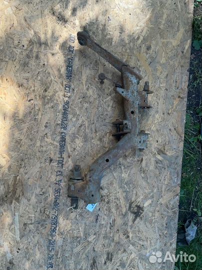 Рычаг подвески задний правый Honda Cr-V III 2.4