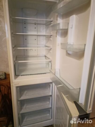 Холодильник бу samsung