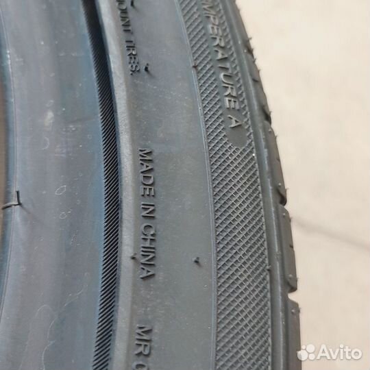 Goodride SA 37 245/40 R19 98Y