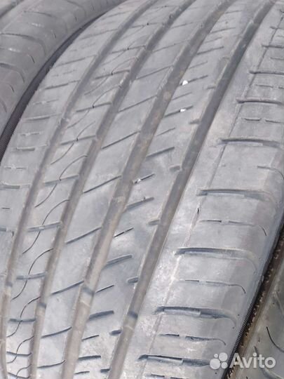 Greenland XV1 225/40 R19 93W