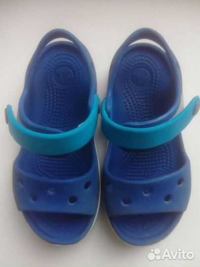 Сандалии crocs c9