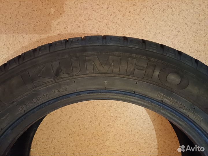 Kumho I'Zen KW31 205/55 R16 91R