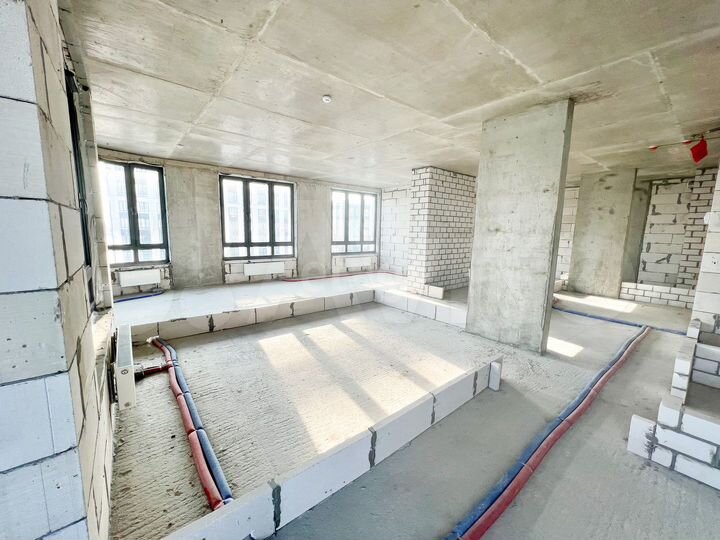 4-к. квартира, 102 м², 14/15 эт.