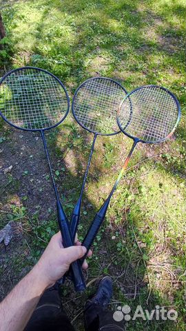 Теннисная ракетка для бадминтона