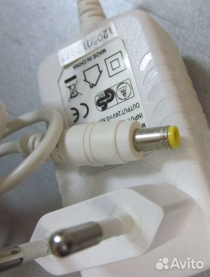 AC/DC adapter YW19-240065U