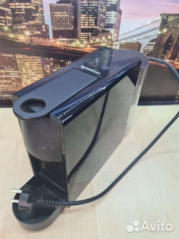 Кофемашина nespresso essenza mini