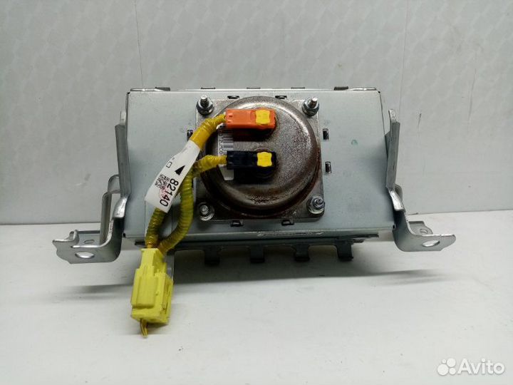 Airbag подушка безопасности торпеды Toyota Camry