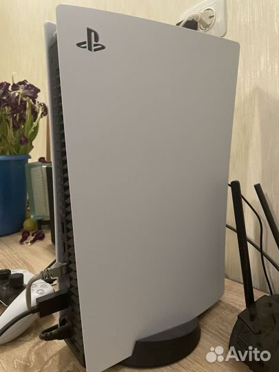 Playstation 5 (3 ревизия) + 14 игр