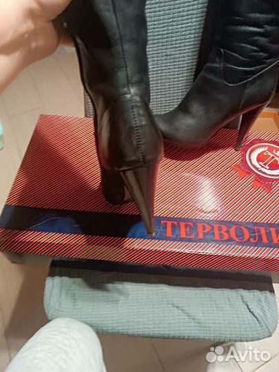 Сапоги женские на шпильке39