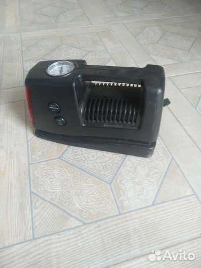 Компрессор автомобильный