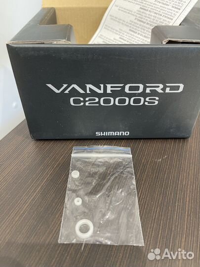 Катушка shimano vanford c2000s