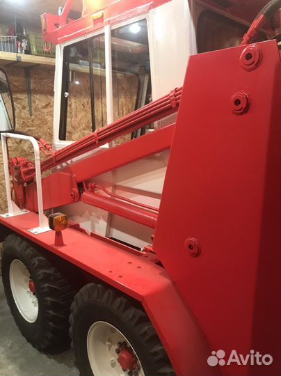 Мини-погрузчик Уралвагонзавод ПУМ-500, 2006