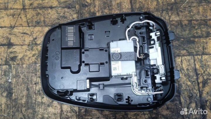 Плафон салонный передний Volvo V40 2019