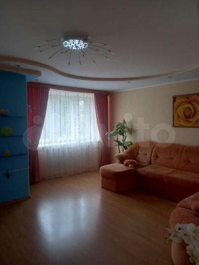 Дом 258 м² на участке 11,5 сот.