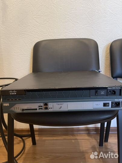 Маршрутизатор Cisco 2901 и 2811