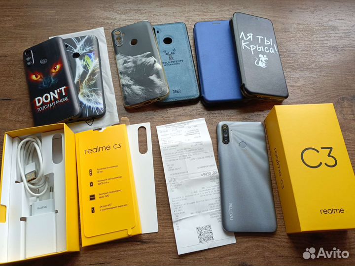 Телефон Realme c3