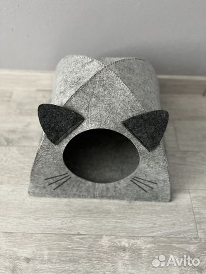 Лежанка для кошки