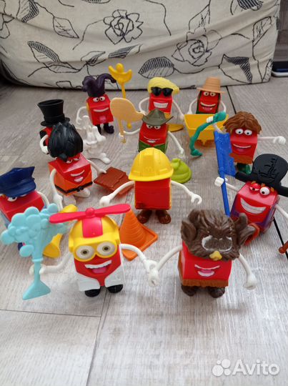 Игрушки из макдональдса