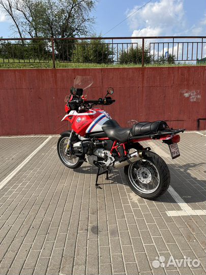 BMW R1100GS