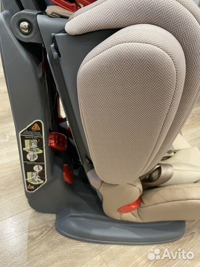 Автокресло happy baby mustang