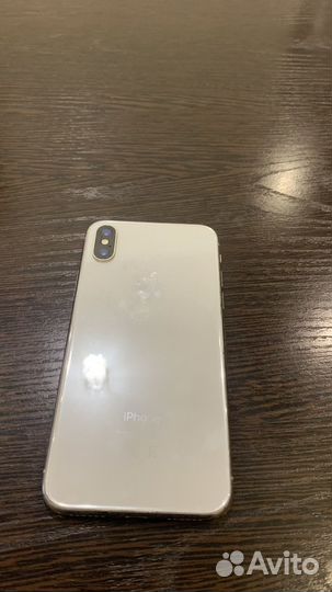 iPhone X, 64 ГБ