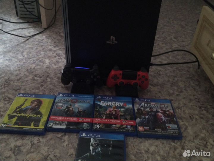 Игровая приставка Sony PlayStation 4 Pro