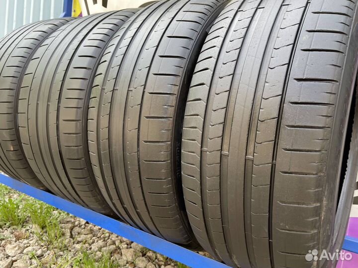 Pirelli P Zero PZ4 325/35 R22