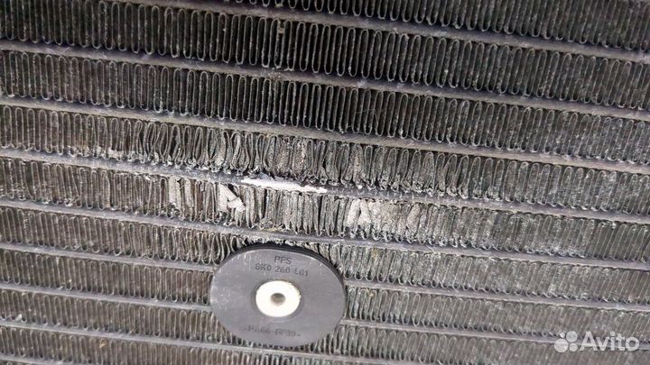 Радиатор кондиционера Audi Q5