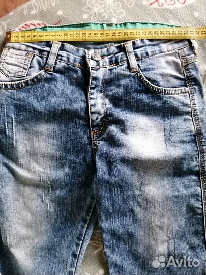 Шорты джинсовые на мальчика 8-10 лет
