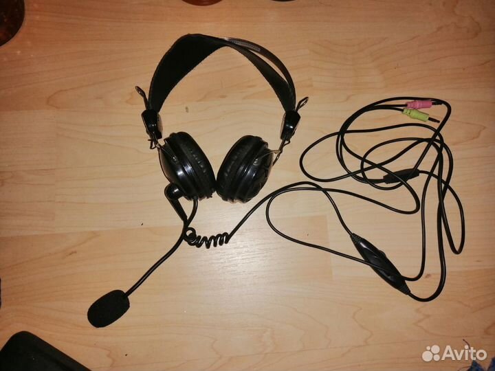 Наушники