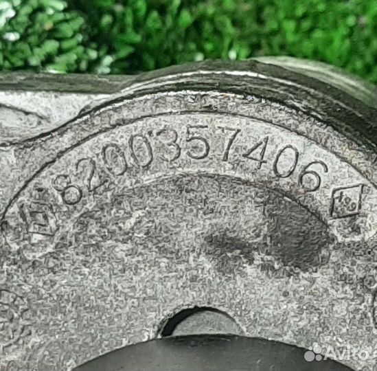 Натяжитель ремня Ниссан Икстрейл Т31 M9R