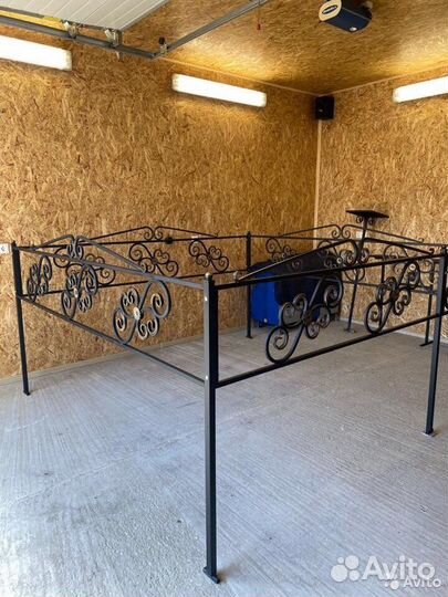 Ограды с элементами холодной ковки