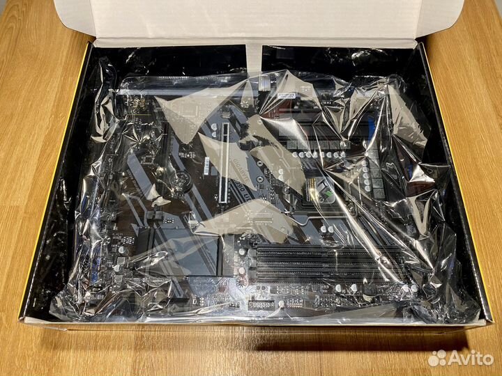 Материнская плата gigabyte Z390 UD