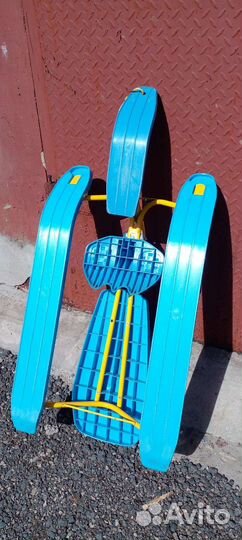 Детский снегокат