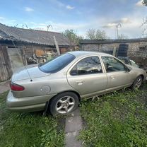 Ford Contour 2.5 AT, 2000, битый, 77 777 км, с пробегом, цена 70 000 руб.