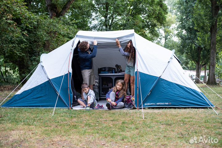 Палатка Quechua Arpenaz 4.2 Fresh&Black